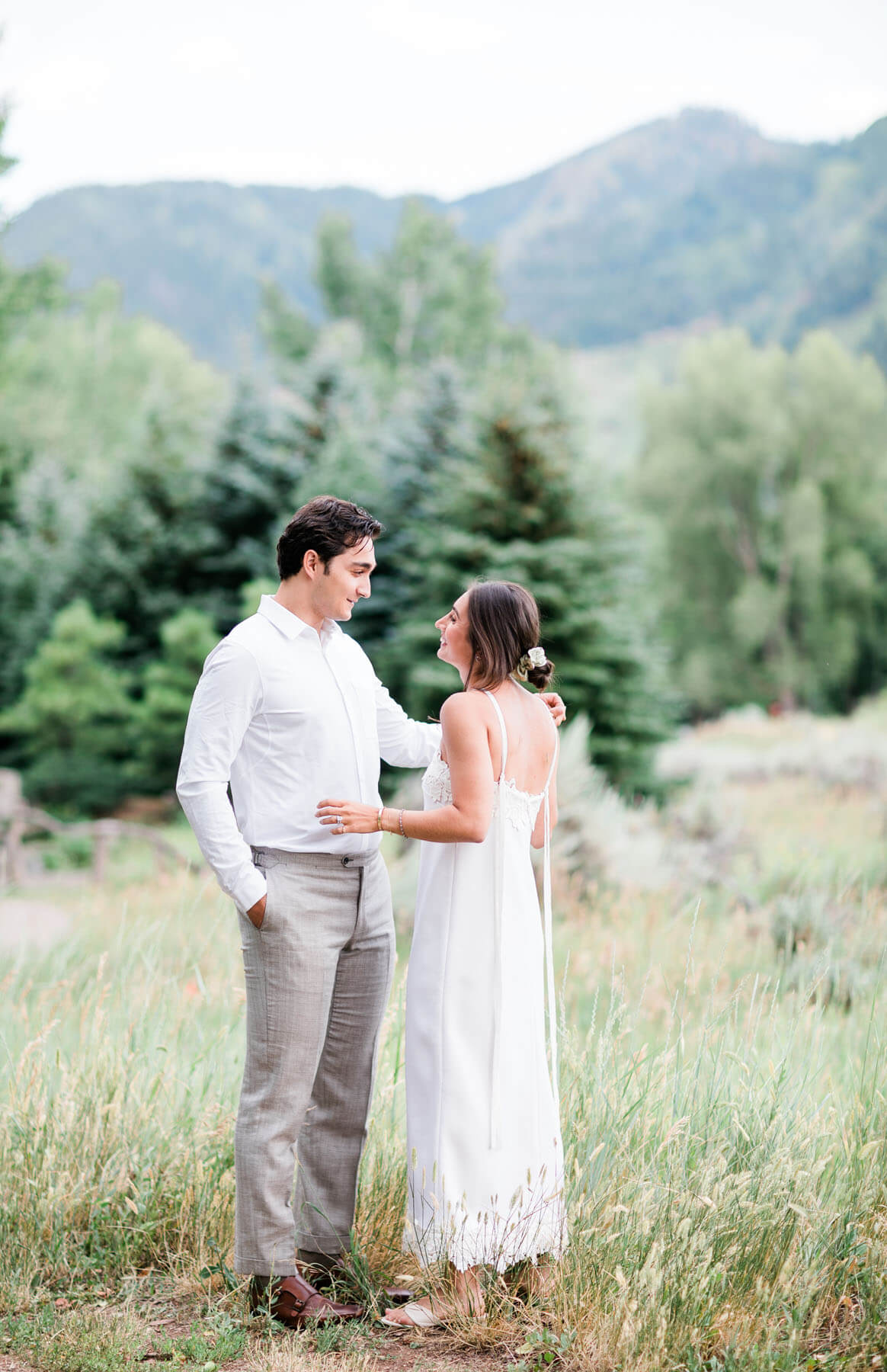 Tara Marolda - Aspen Wedding and Engagement Photographer